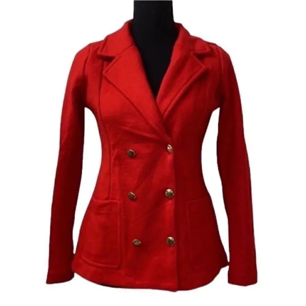 Level Eight Double Breasted Red Jacket!
Blazer (Size Small)